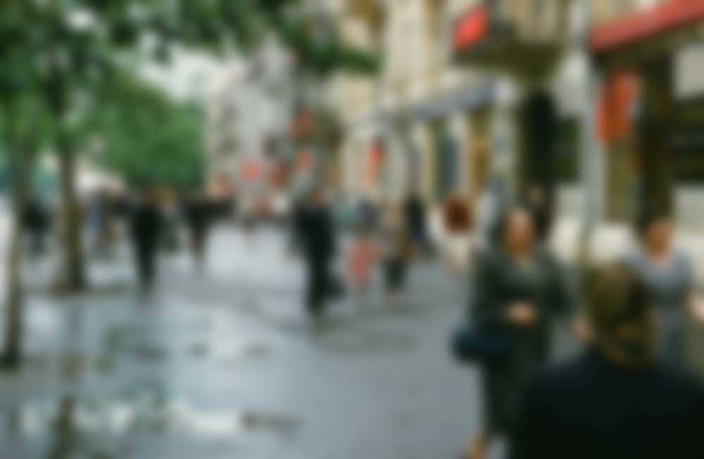 Pedestrians on vulitsa Velyka Vasylkyivska, Kyiv.